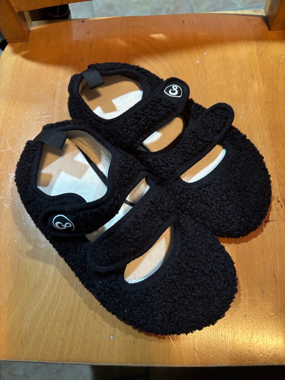 Women’s Black Fleece Mary Jane Slippers with Adjustable Straps NEW